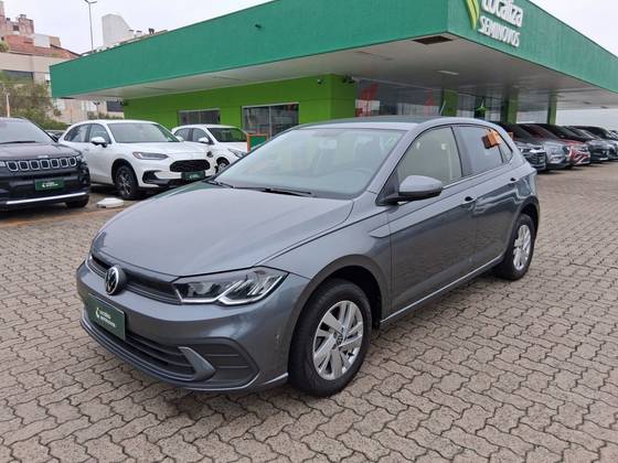 VOLKSWAGEN POLO 1.0 MPI MANUAL VOLKSWAGEN POLO 1.0 MPI MANUAL